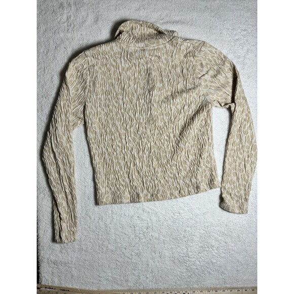 Zara Long Sleeve Beige Animal Print Cropped Crinkled Snap Button Top Sz L - Picture 2 of 7